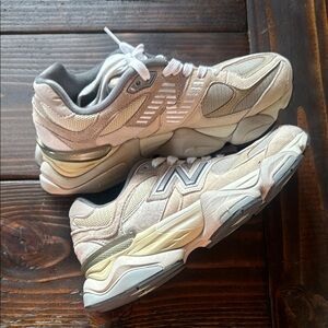 New Balance Beige Sneakers 9060